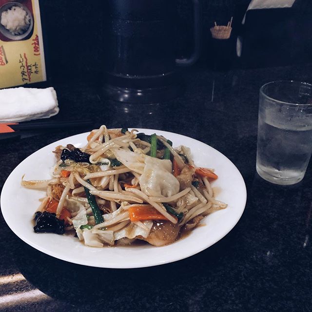 パリパリ中華皿うどん。味薄かった。