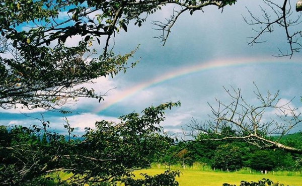 えびの 白鳥温泉で見た虹